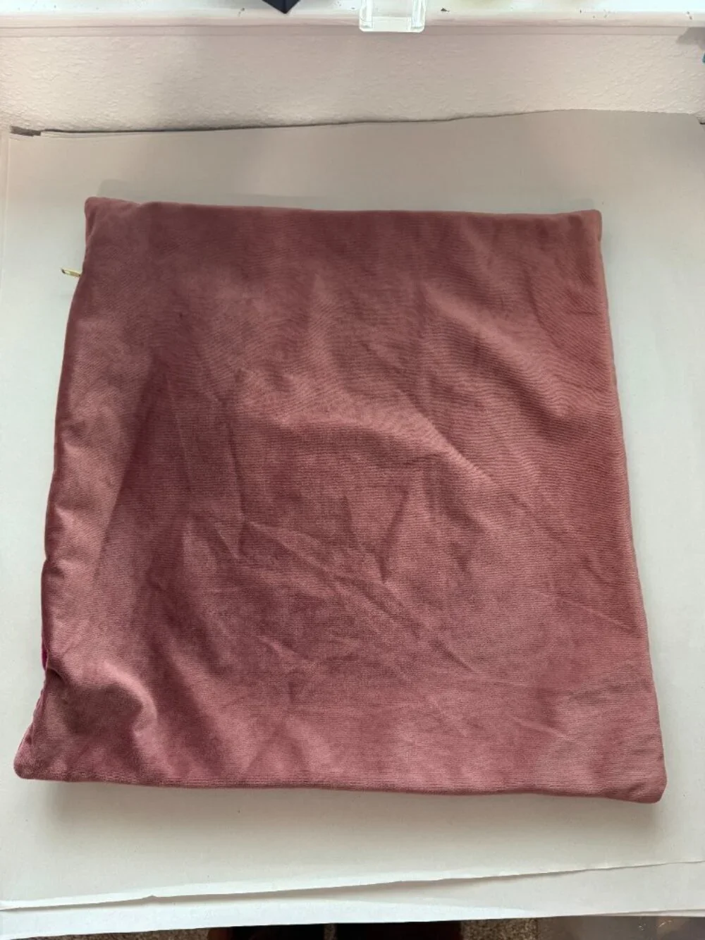 World Market Square Pillow Case O/S Fuschia 18x18 Side Gold Zipper
